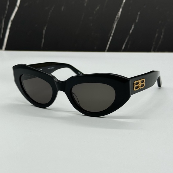 NEW BB0236S 001 BALENCIAGA BLACK WOMEN CAT EYE BALENCIAGA SUNGLASSES - Picture 5 of 12
